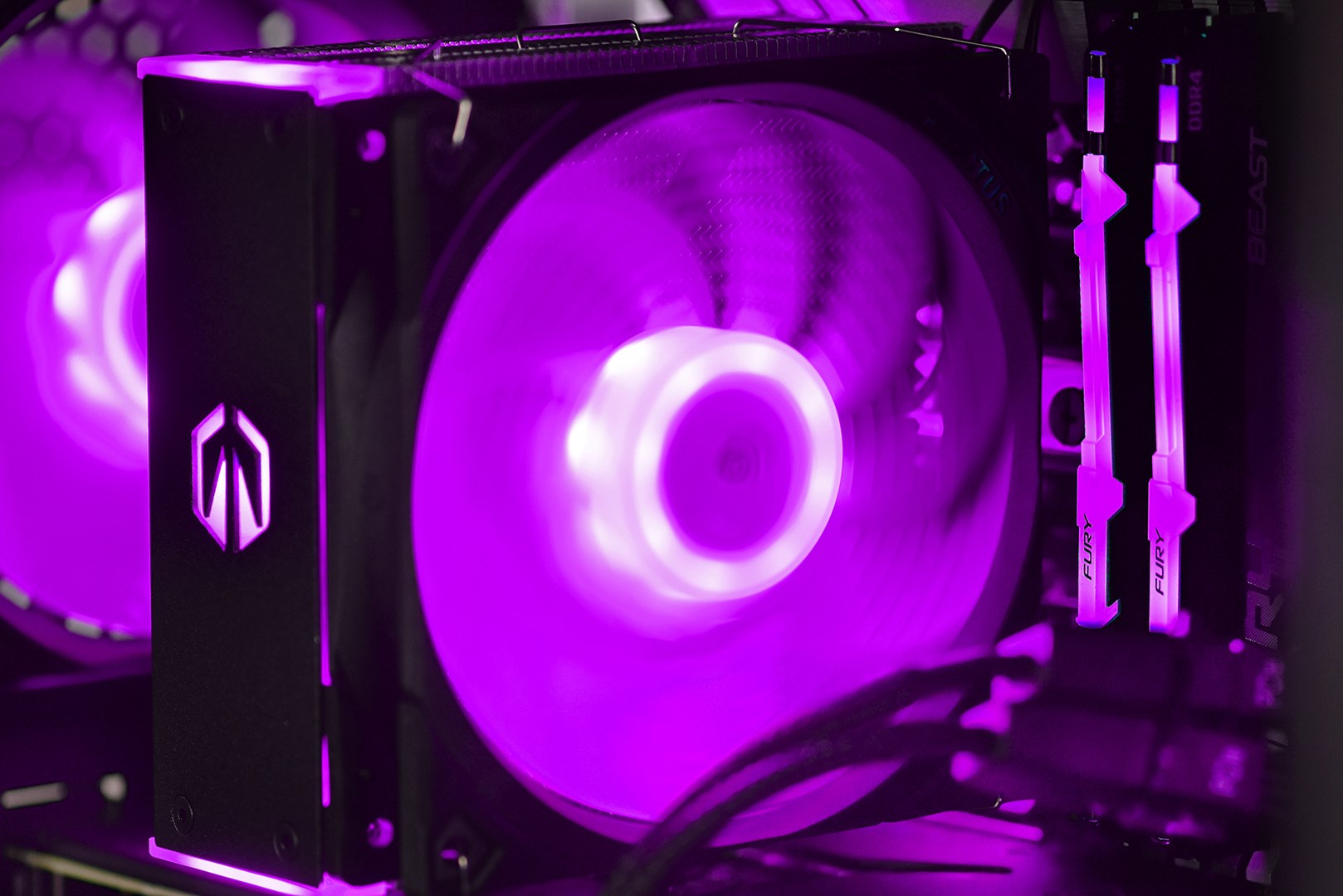 Actina 5901443403357 PC AMD Ryzen™ 9 9950X 32 Gt DDR5-SDRAM 2 Tt SSD AMD Radeon RX 7900 XTX Midi Tower Musta