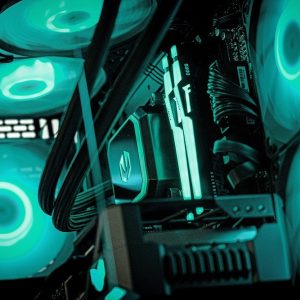 Actina 5901443416609 PC AMD Ryzen™ 7 9800X3D 32 Gt DDR5-SDRAM 2 Tt SSD NVIDIA GeForce RTX 5090 Midi Tower Musta