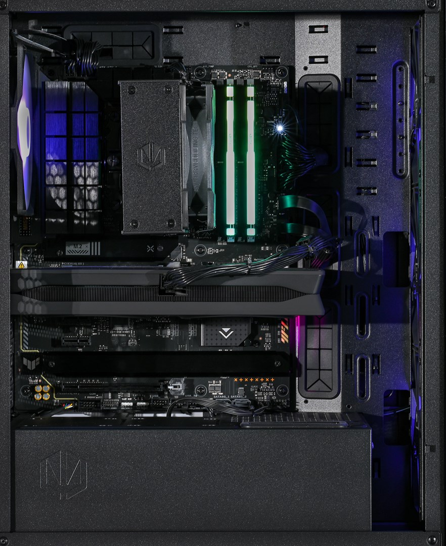 Actina 59014442184 PC amd ryzenNTNT 7 7700 32 Gt DDR5-SDR5-SDRAM 1 Tt SSD NVIDIA GEFORCEE RTX 5060 The Tower Black.